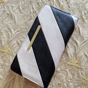 Steve Madden Wallet